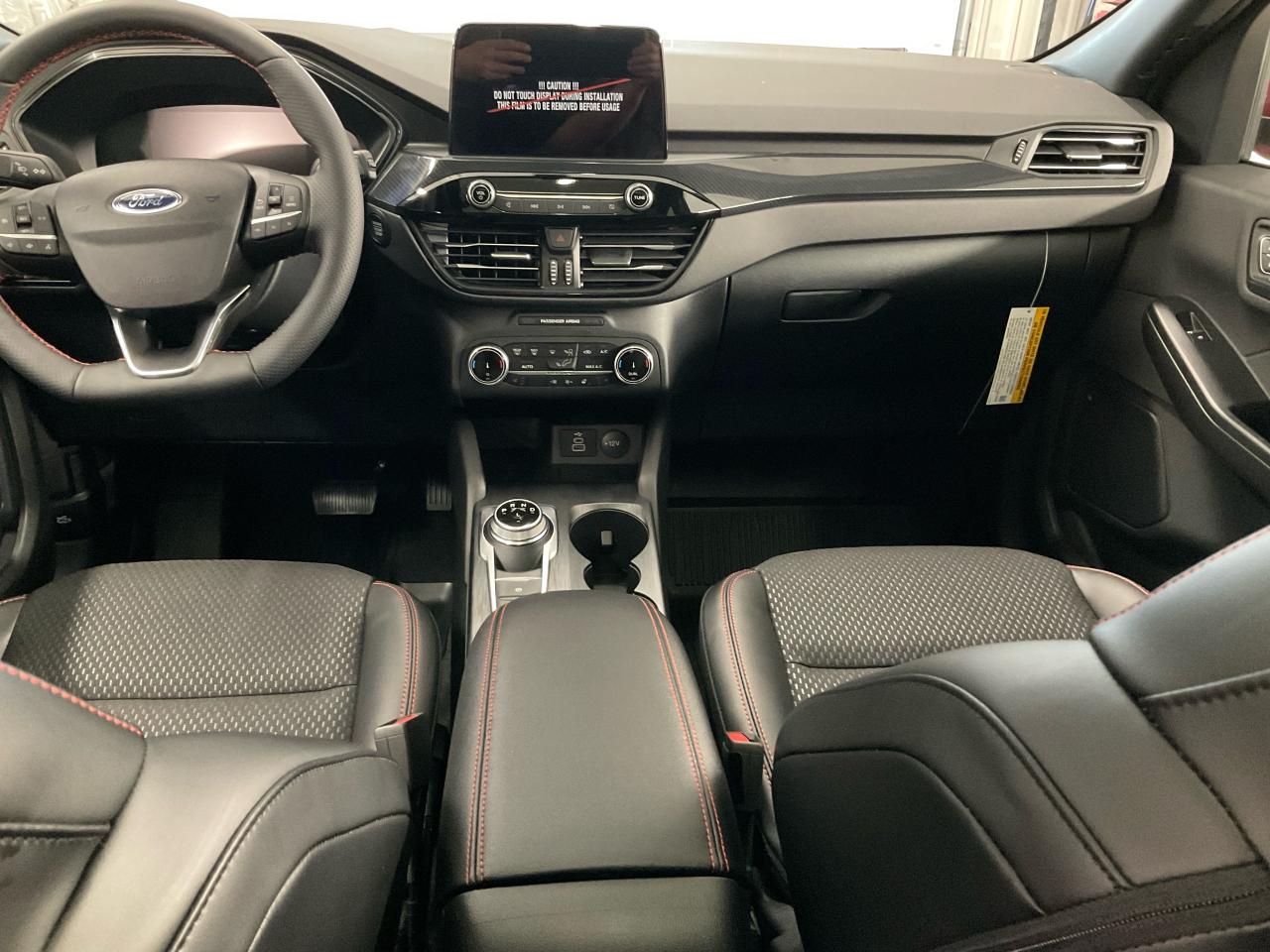 2025 Ford Escape ST-Line Select Photo5