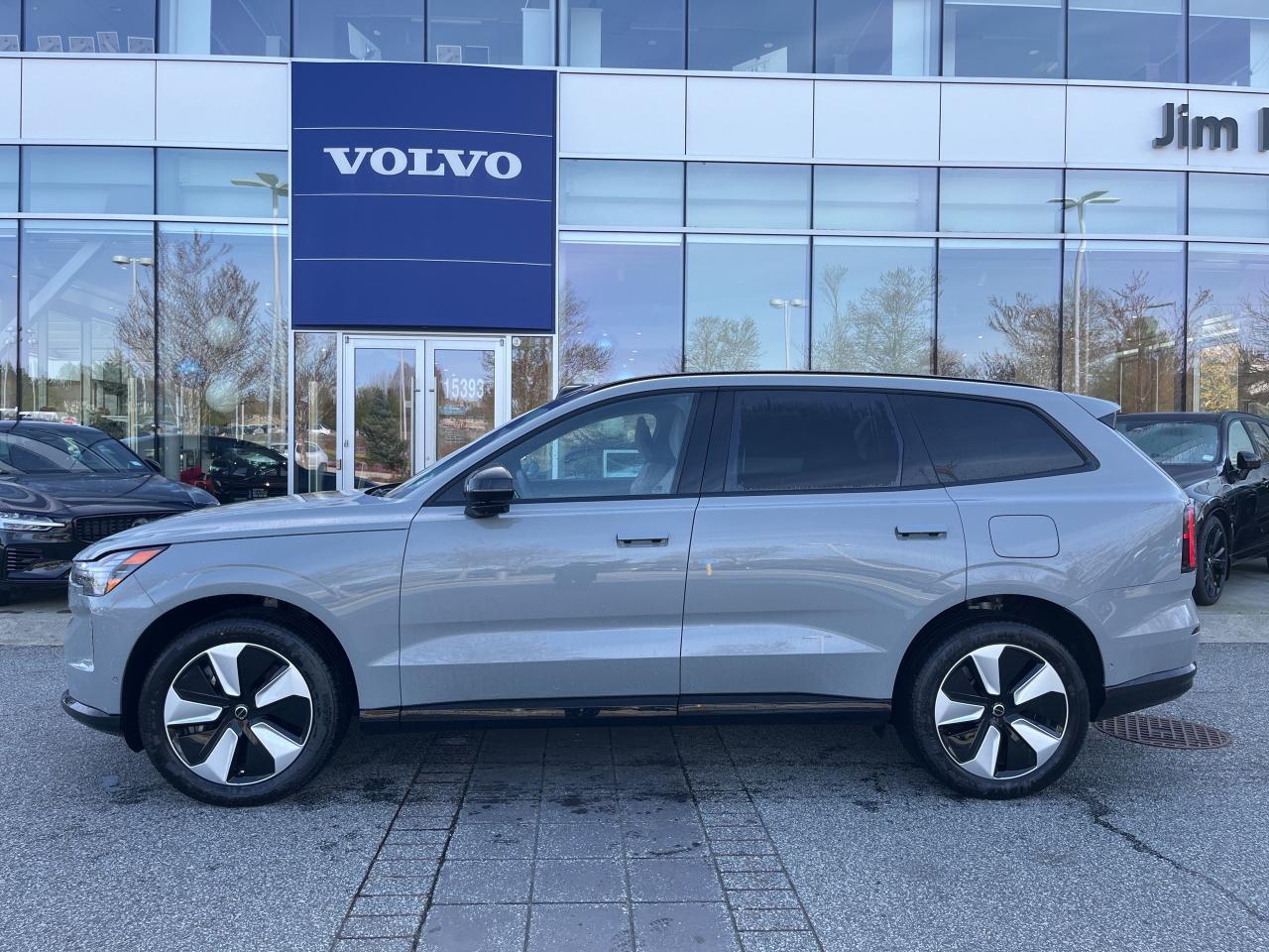 New 2025 Volvo EX90 Twin Motor Performance AWD 7-Seater Plus for sale in Surrey, BC