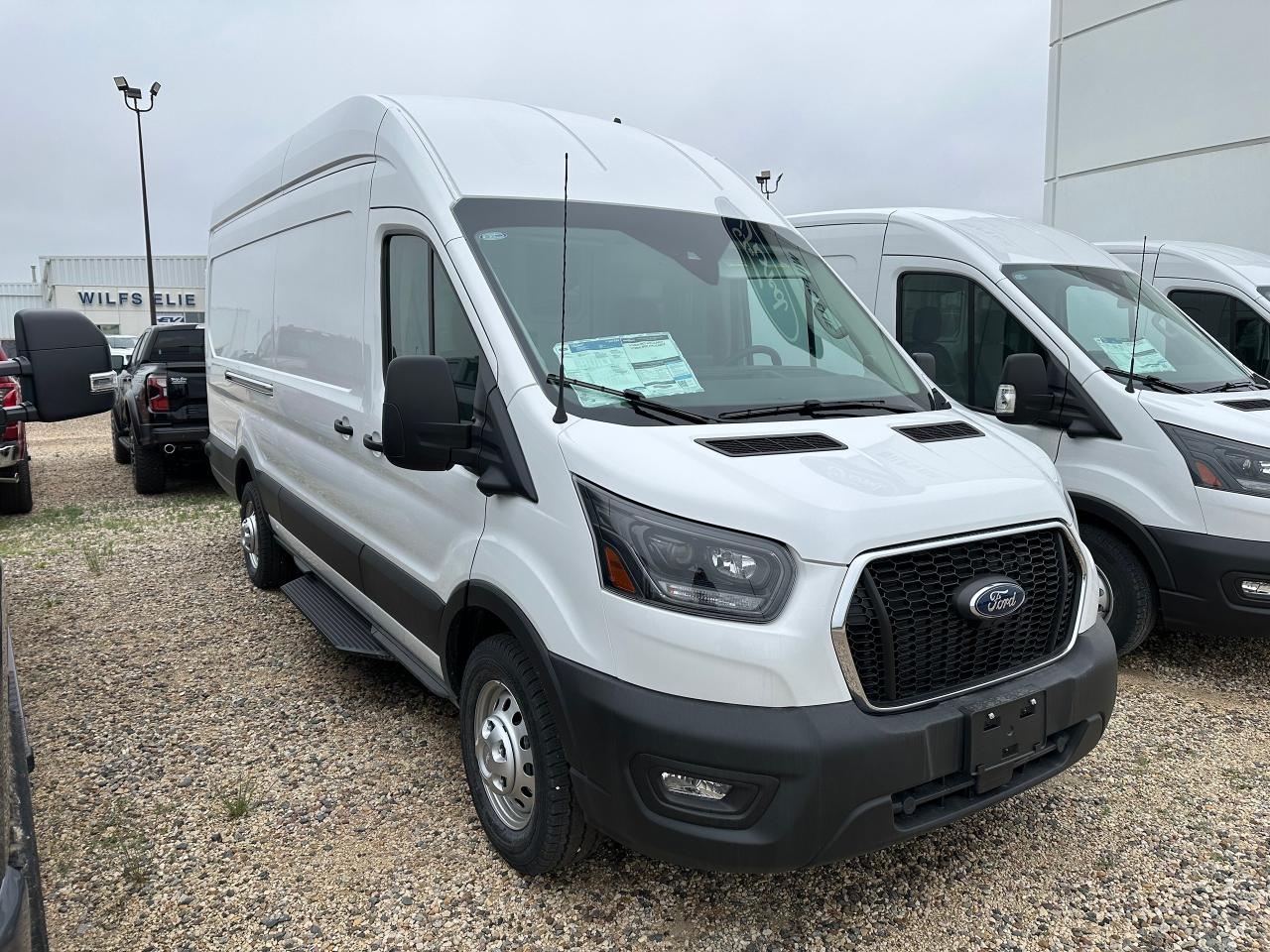 2025 Ford Transit Cargo Van BASE T-350 148 EL Hi Rf 9500 GVWR AWD 101A Photo0