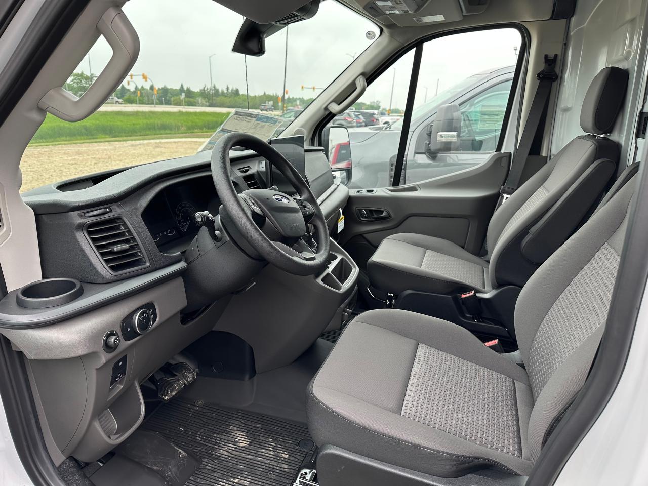 2025 Ford Transit Cargo Van BASE T-350 148 EL Hi Rf 9500 GVWR AWD 101A Photo5