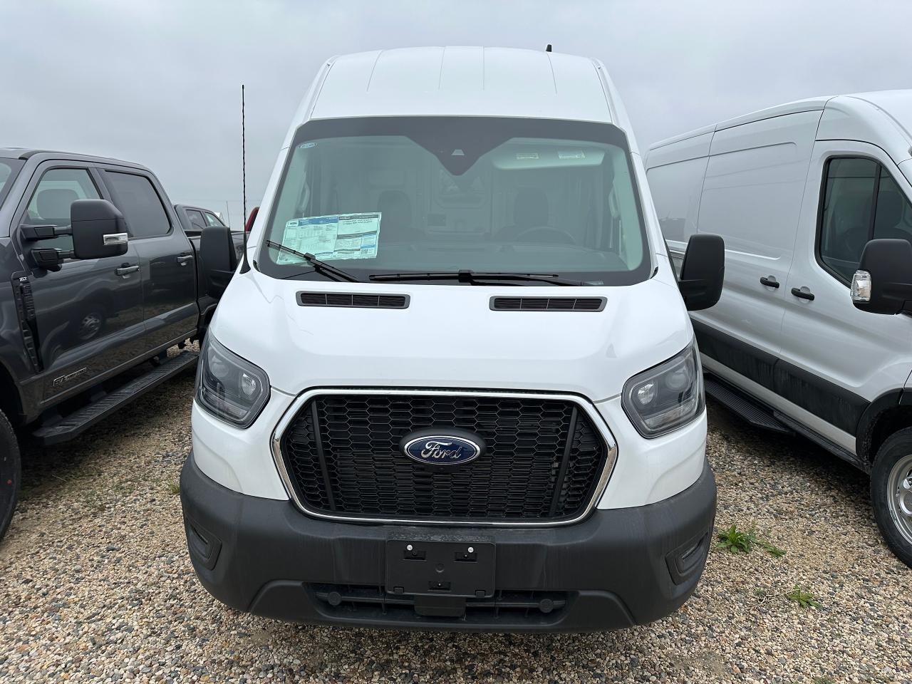 2025 Ford Transit Cargo Van BASE T-350 148 EL Hi Rf 9500 GVWR AWD 101A Photo2