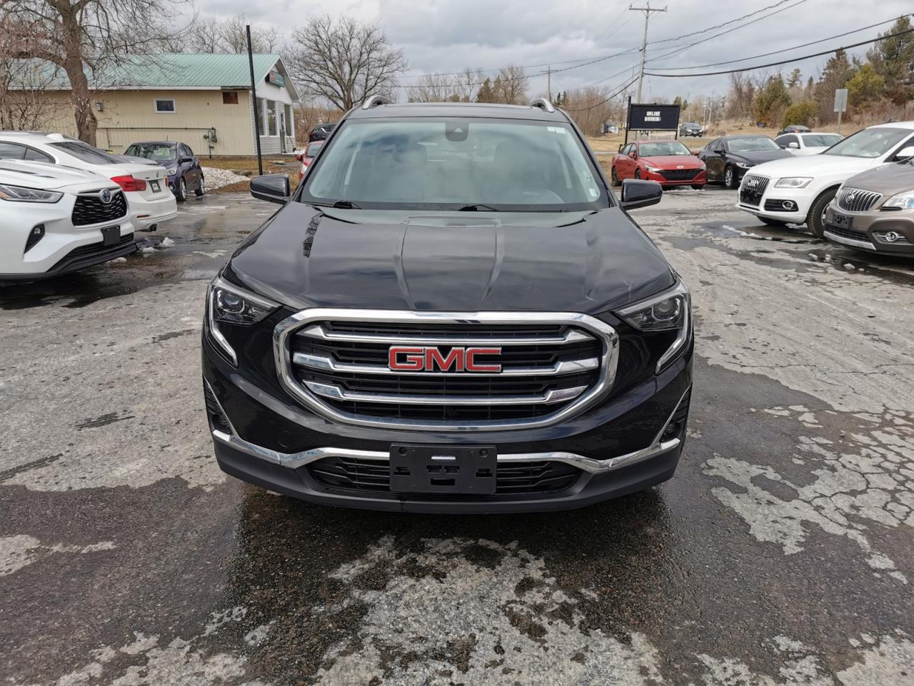 2020 GMC Terrain SLT - Photo #2