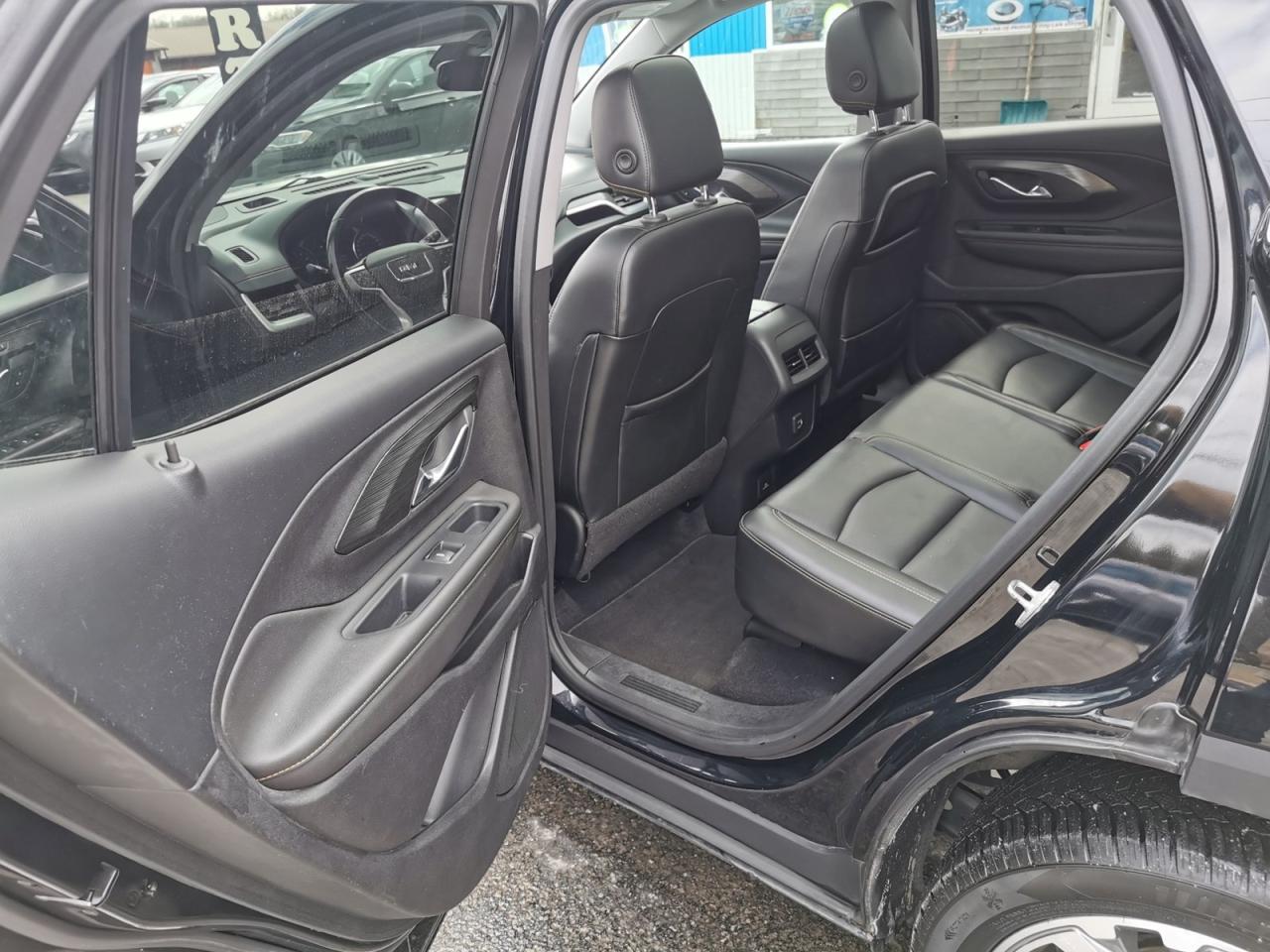 2020 GMC Terrain SLT - Photo #24