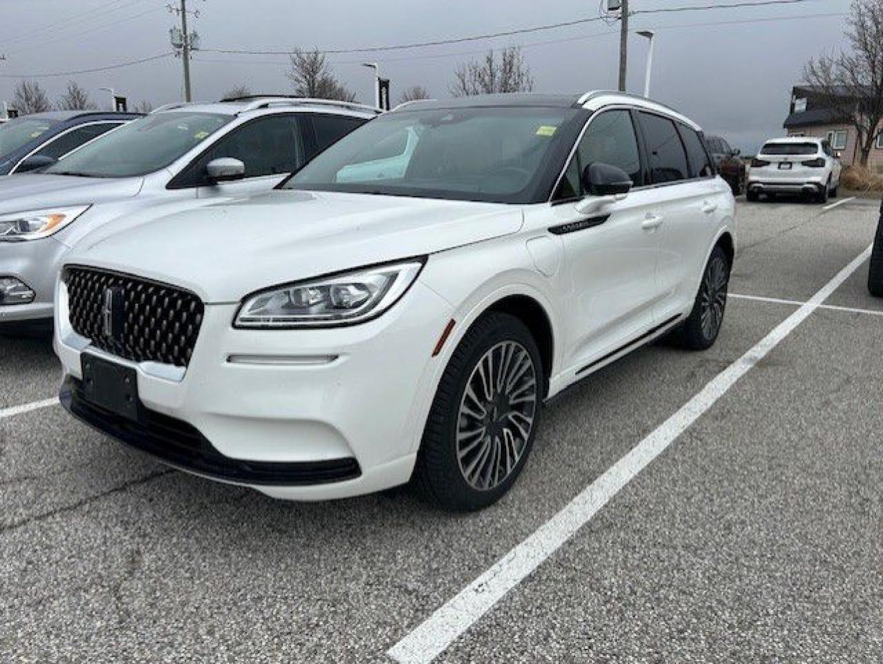 <p>The 2022 Lincoln Corsair AWD 300A PHEV with the Luxury Package and Elements Technology Bundle is a premium</p>
<p> it offers a smooth and efficient driving experience while delivering impressive fuel economy. The AWD system ensures confident handling</p>
<p> providing peace of mind on every journey.

The Luxury Package elevates the Corsair with sophisticated touches such as plush leather upholstery</p>
<p> the 2022 Lincoln Corsair AWD 300A PHEV with the Luxury Package and Elements Technology Bundle provides a refined and connected driving experience.


REASONS TO BUY FROM WATFORD FORD


Best Price First.

Tired of negotiating? No problem! No hassle</p>
<p> best price from the start. Guaranteed!

Brake pads for life.

Receive free brake pads for life of your vehicle when you do all your regular service at Watford Ford.

First oil change covered.

Return to Watford Ford for your complimentary first oil change with your New or Used vehicle.

1 year road hazard tire protection.

Nails</p>
<p> potholes?no worries. $250 coverage per tire for any road hazards.

Secure-guard theft protection.

Four thousand dollars ($4</p>
<p> in the event that your Vehicle is stolen and not recovered and deemed to be a total loss

**Our goal is to maintain 100% accuracy on our listings. However</p>
<p> mistakes may still occur. Please contact us to confirm details**


**ONE KEY POLICY: All used cars come standard with One Key. In instances where the vehicle came with 2 Keys</p>
<a href=http://www.watfordford.com/used/Lincoln-Corsair-2022-id12031086.html>http://www.watfordford.com/used/Lincoln-Corsair-2022-id12031086.html</a>