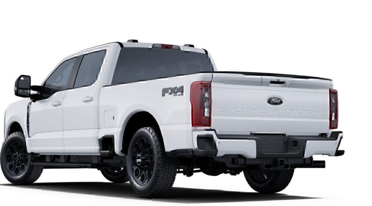 2025 Ford Super Duty F-350 XLT Photo
