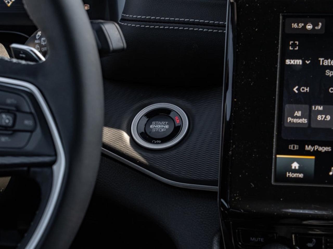 2025 Jeep Grand Cherokee Altitude Photo