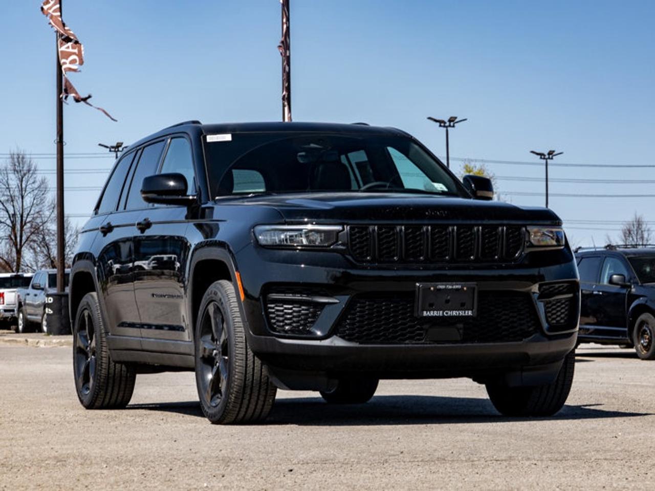 2025 Jeep Grand Cherokee Altitude Photo