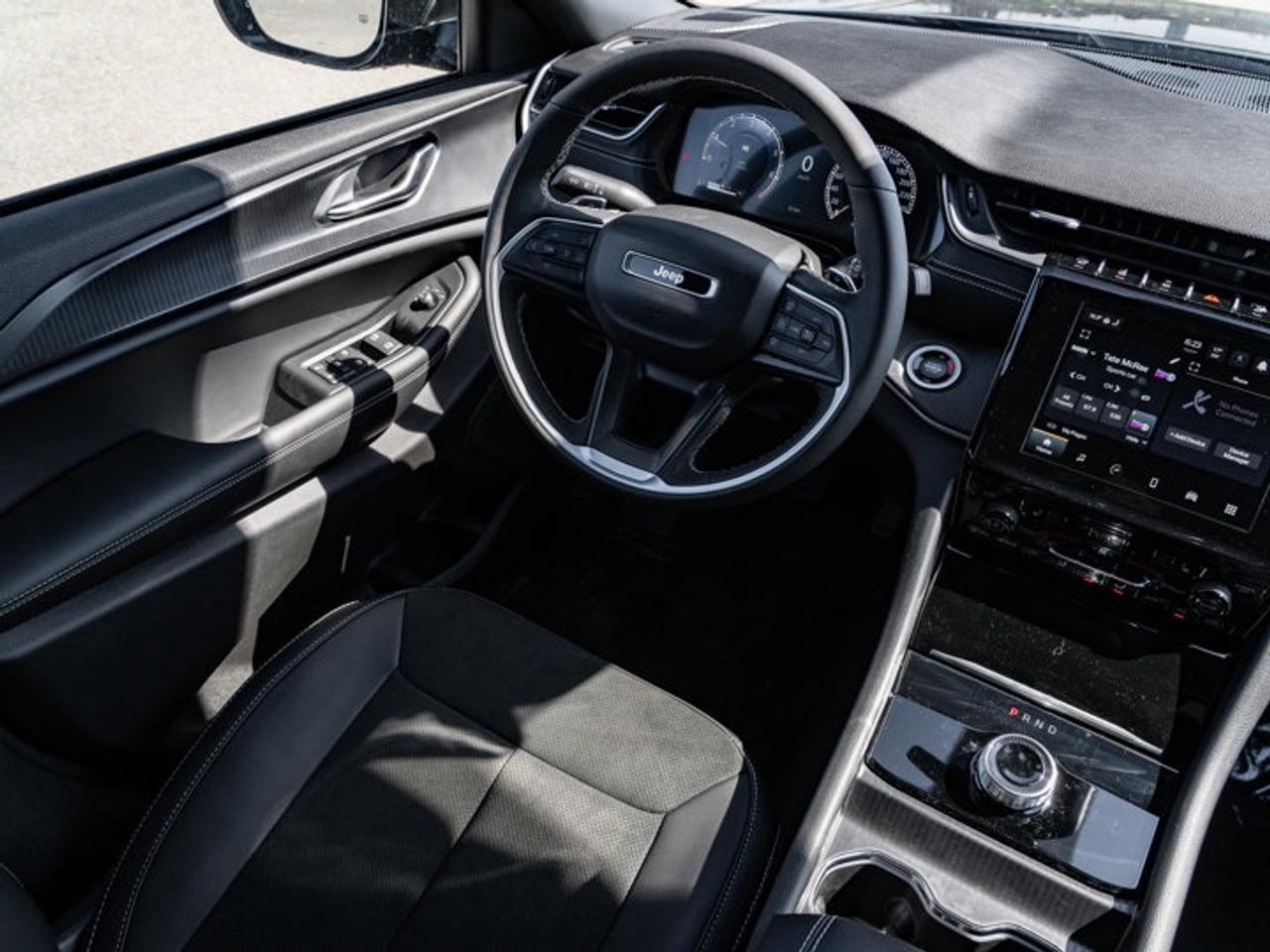 2025 Jeep Grand Cherokee Altitude Photo