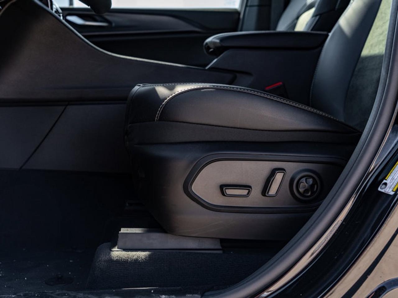 2025 Jeep Grand Cherokee Altitude Photo