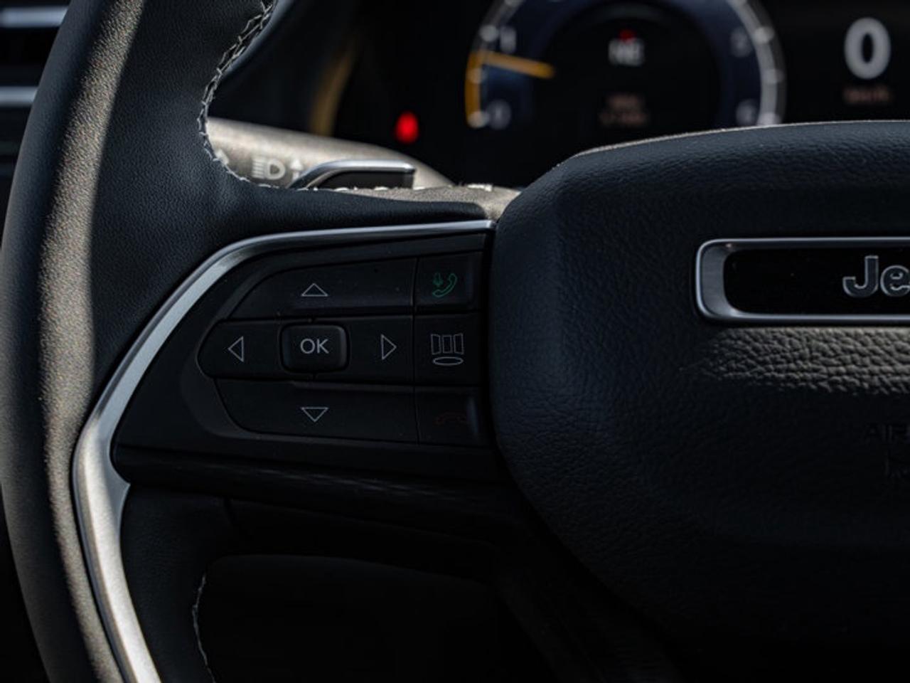 2025 Jeep Grand Cherokee Altitude Photo