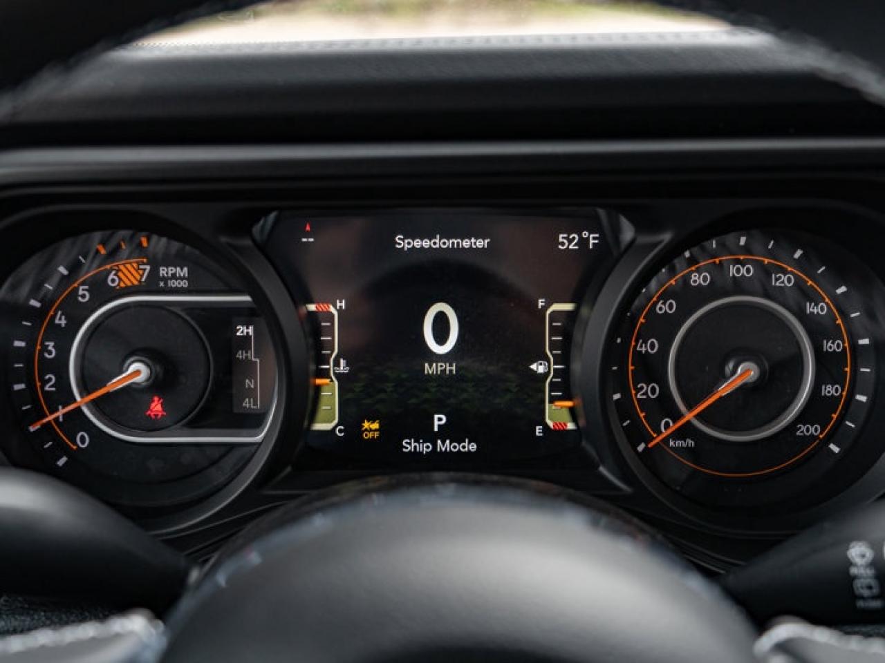 2025 Jeep Wrangler Sahara Photo2