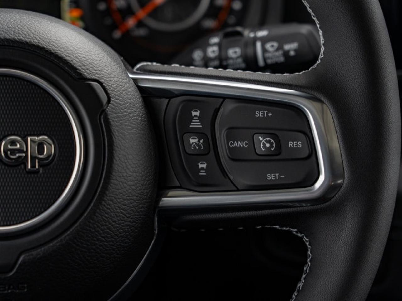 2025 Jeep Wrangler Sahara Photo