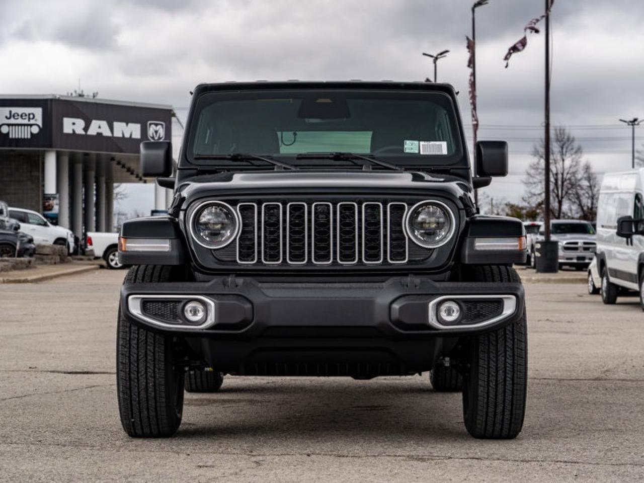 2025 Jeep Wrangler Sahara Photo
