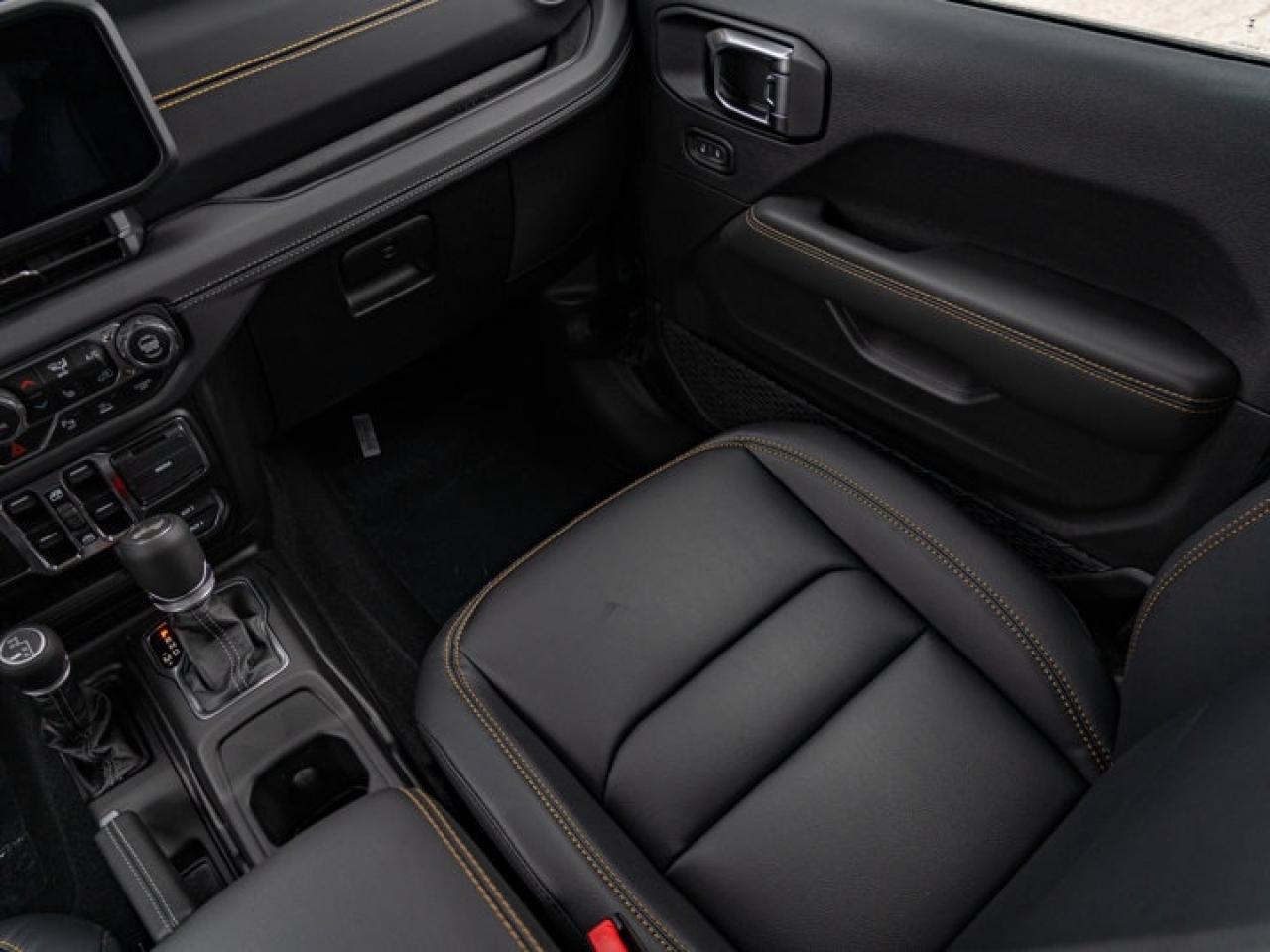 2025 Jeep Wrangler Sahara Photo