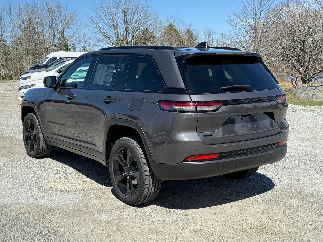2025 Jeep Grand Cherokee ALTITUDE 4X4 Photo27