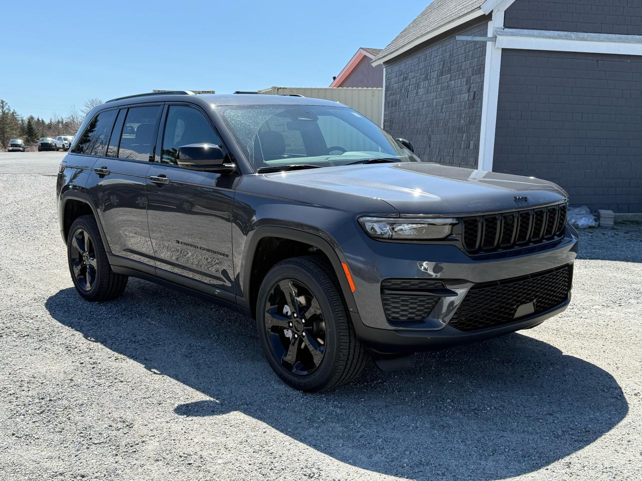 2025 Jeep Grand Cherokee ALTITUDE 4X4 Photo3