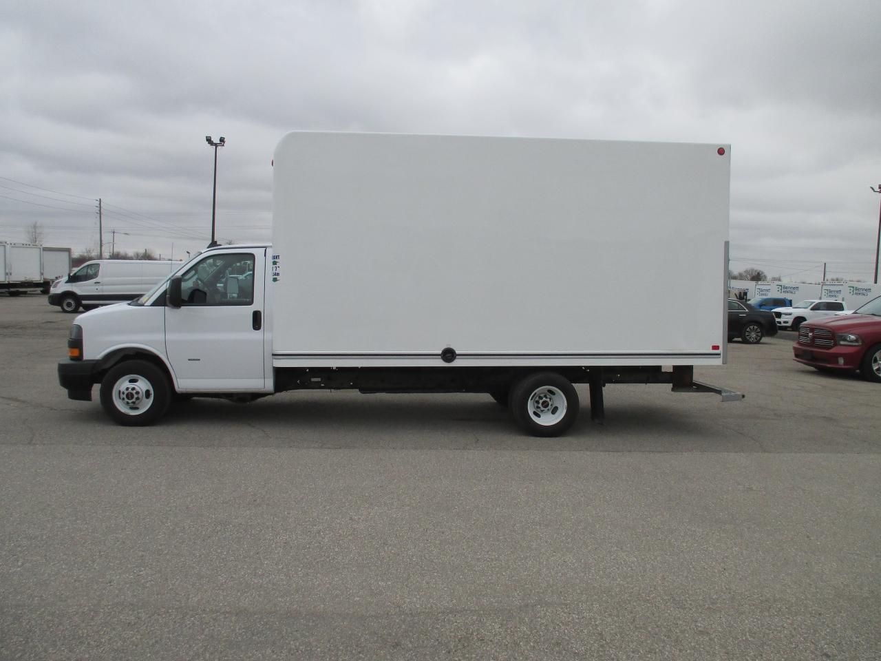 Used 2023 GMC Savana 3500 3500 Van 177