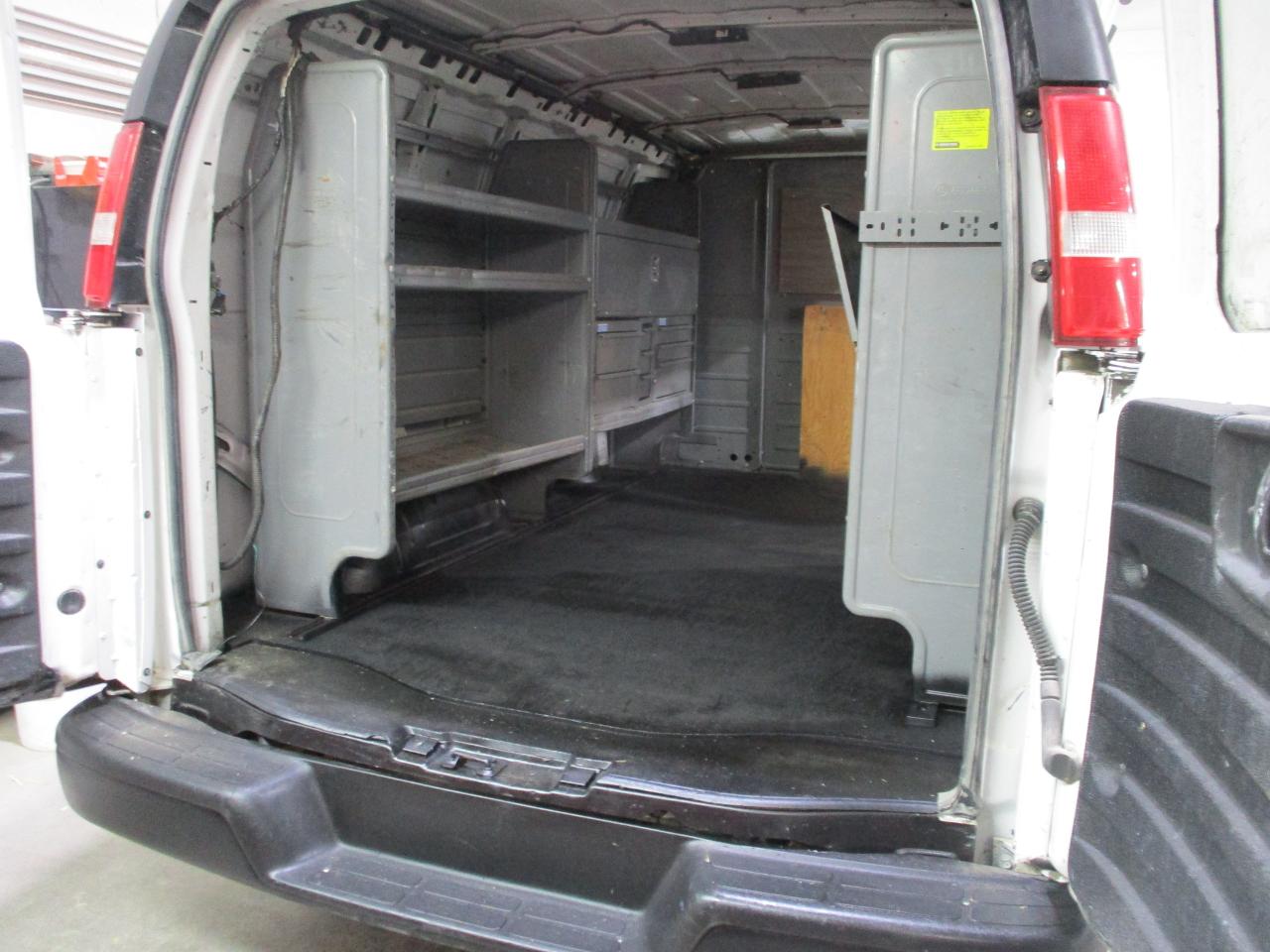 2016 Chevrolet Express Cargo Van  - Photo #11