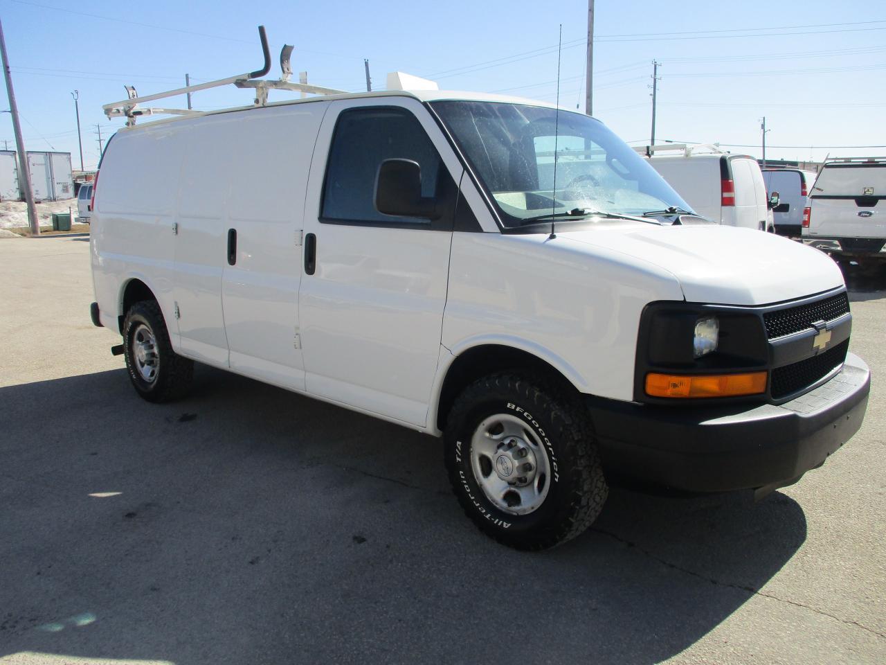 2016 Chevrolet Express Cargo Van  - Photo #2