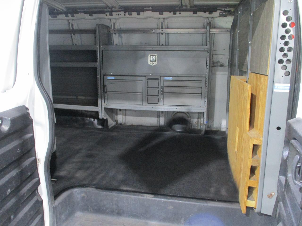 2016 Chevrolet Express Cargo Van  - Photo #10