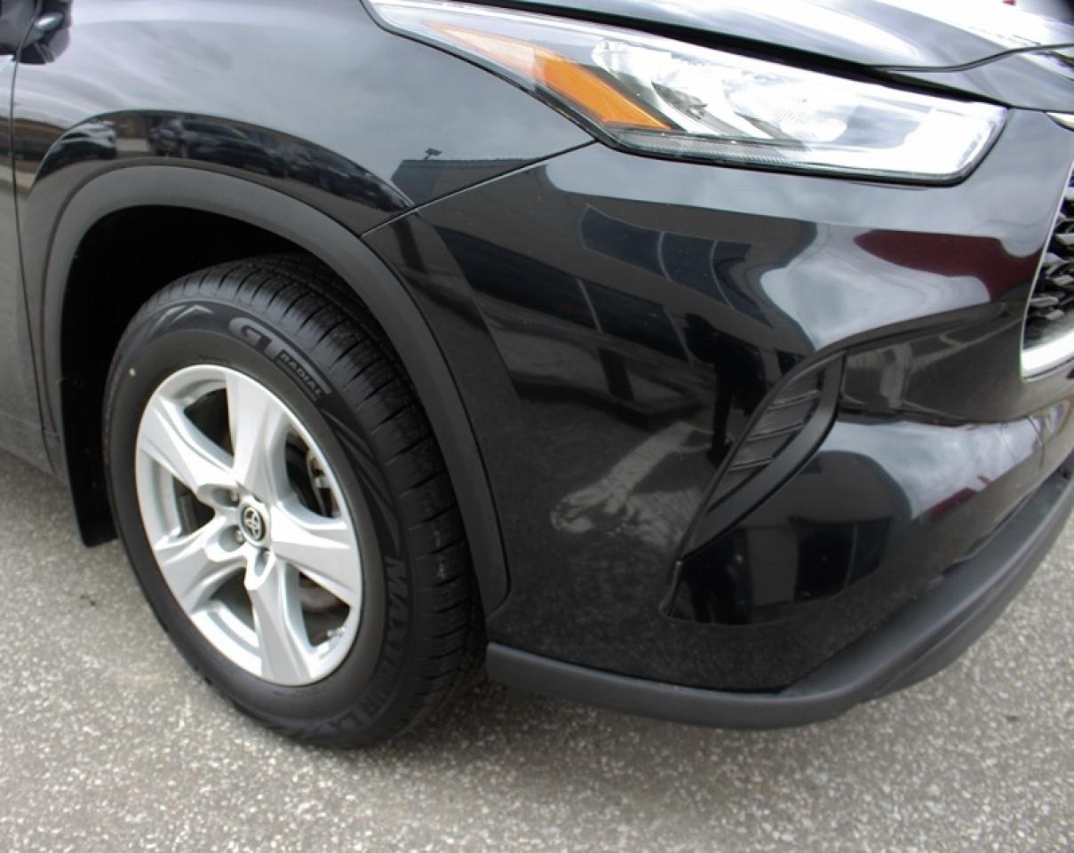 2023 Toyota Highlander LE*AWD*2.4L-Turbo*Heated Seats*Bluetooth*Rear Cam Photo3