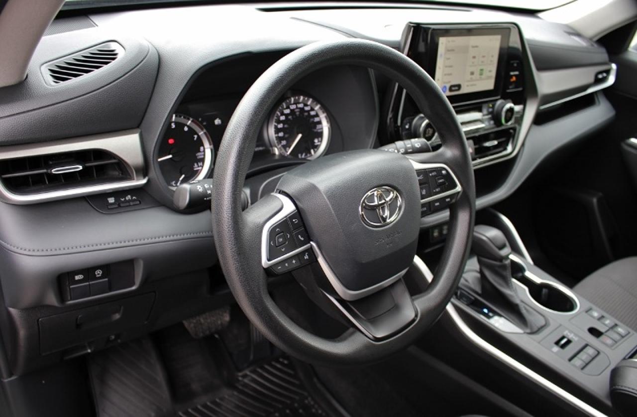 2023 Toyota Highlander LE*AWD*2.4L-Turbo*Heated Seats*Bluetooth*Rear Cam - Photo #7