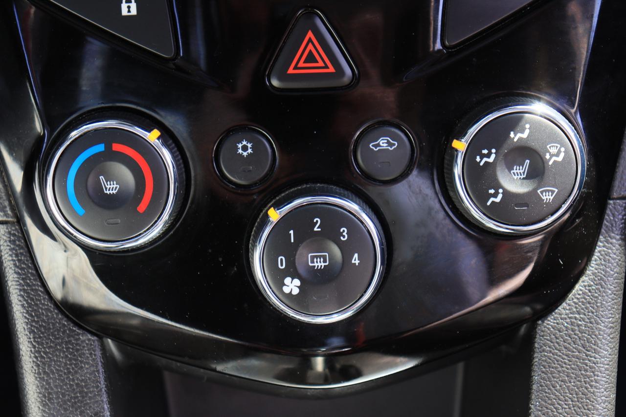 2016 Chevrolet Sonic RS | Auto | Leather | Sunroof | Alloys | Cam ++ Photo26