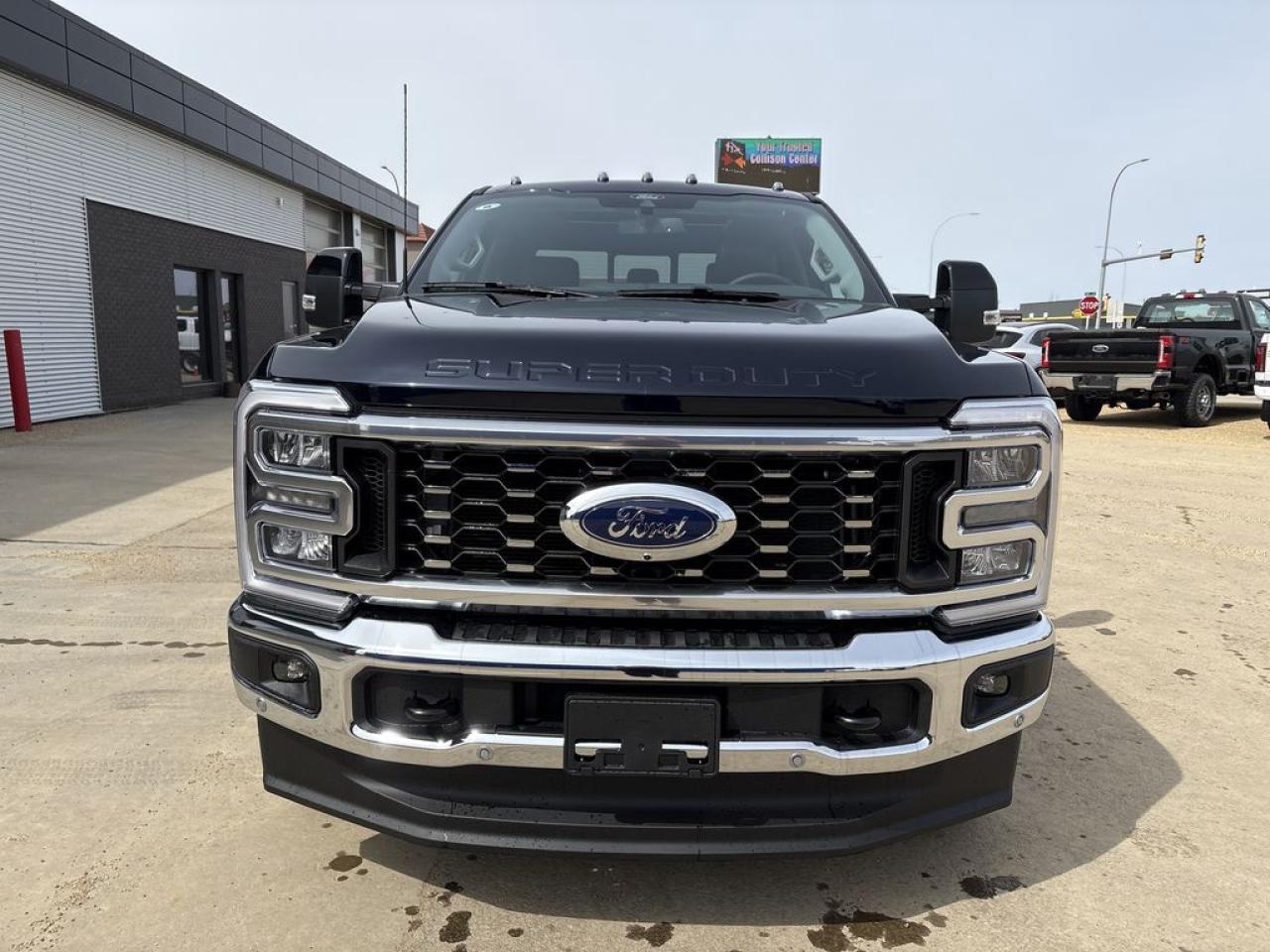 2025 Ford F-350 Super Duty DRW LARIAT 8' Box 628A Photo5