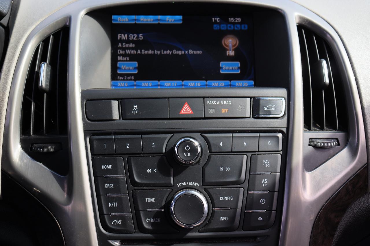 2016 Buick Verano Convenience | 1 Owner | Cam | Bluetooth | Alloys++ Photo