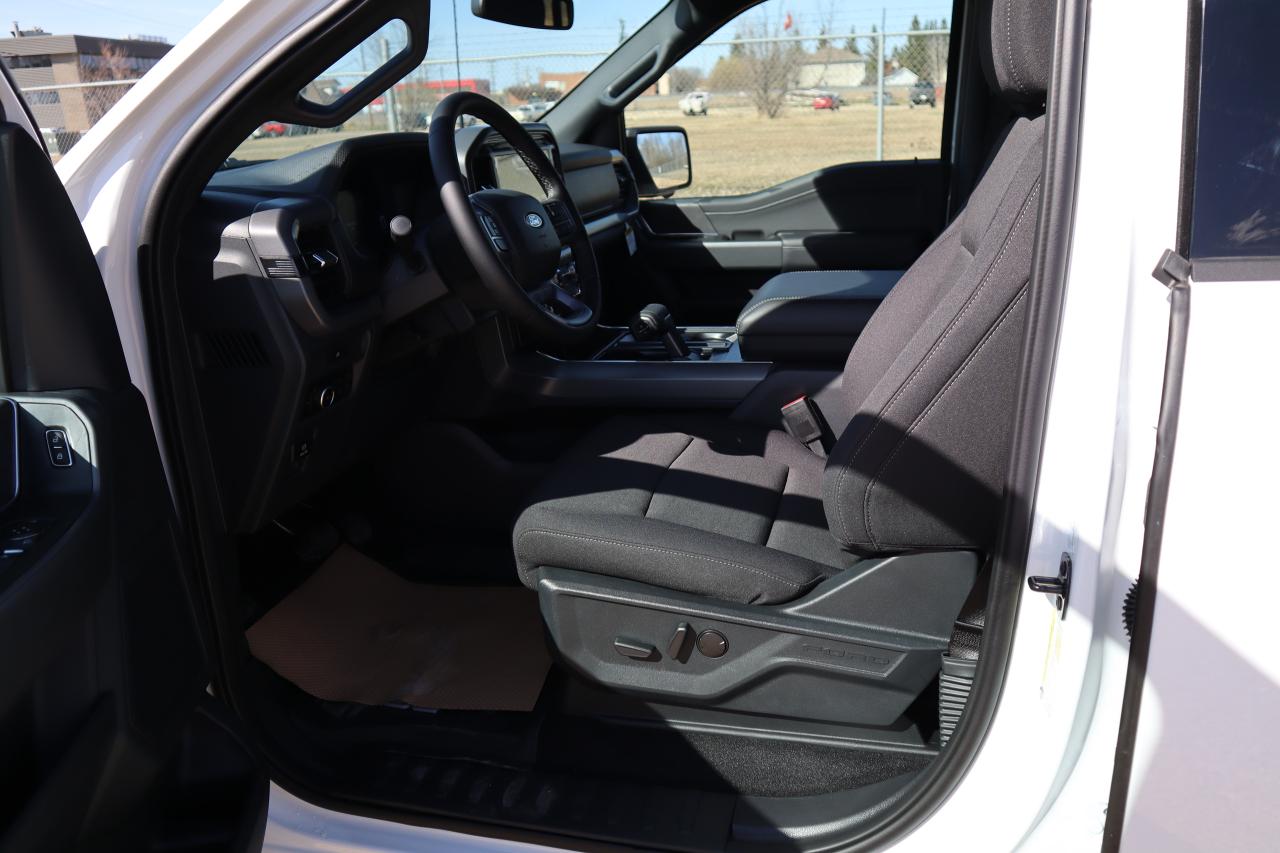 2025 Ford F-150 XLT Photo5