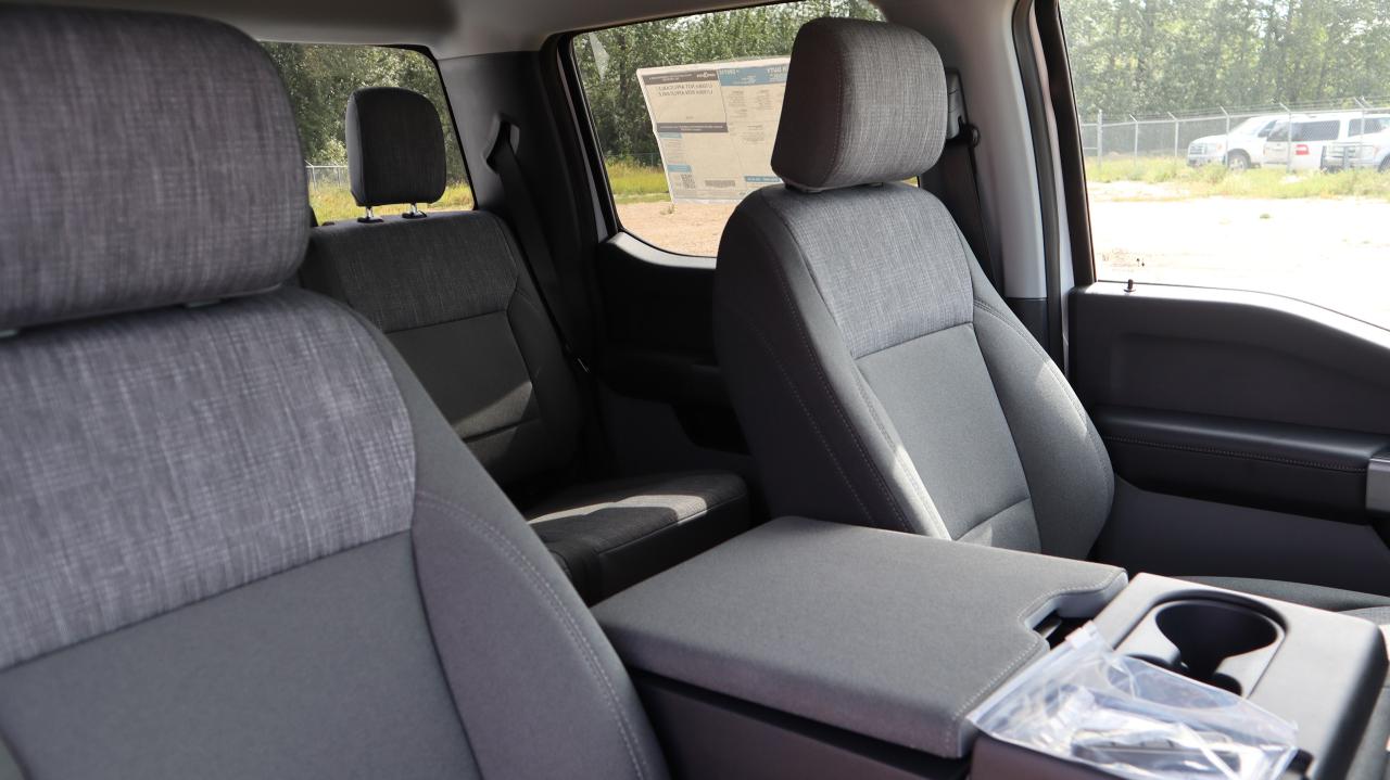 2025 Ford F-350 Super Duty SRW XLT Photo5