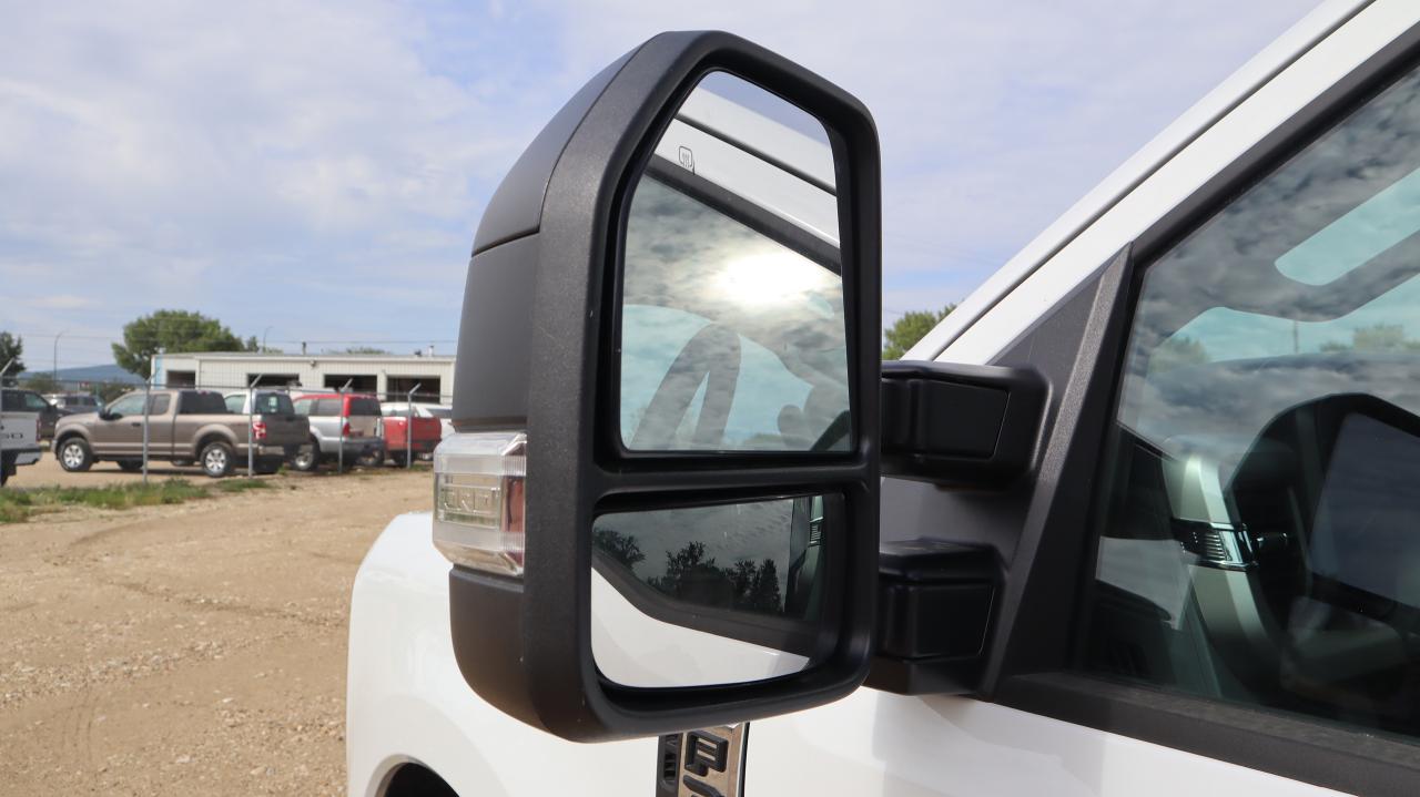 2025 Ford F-350 Super Duty SRW XLT Photo5