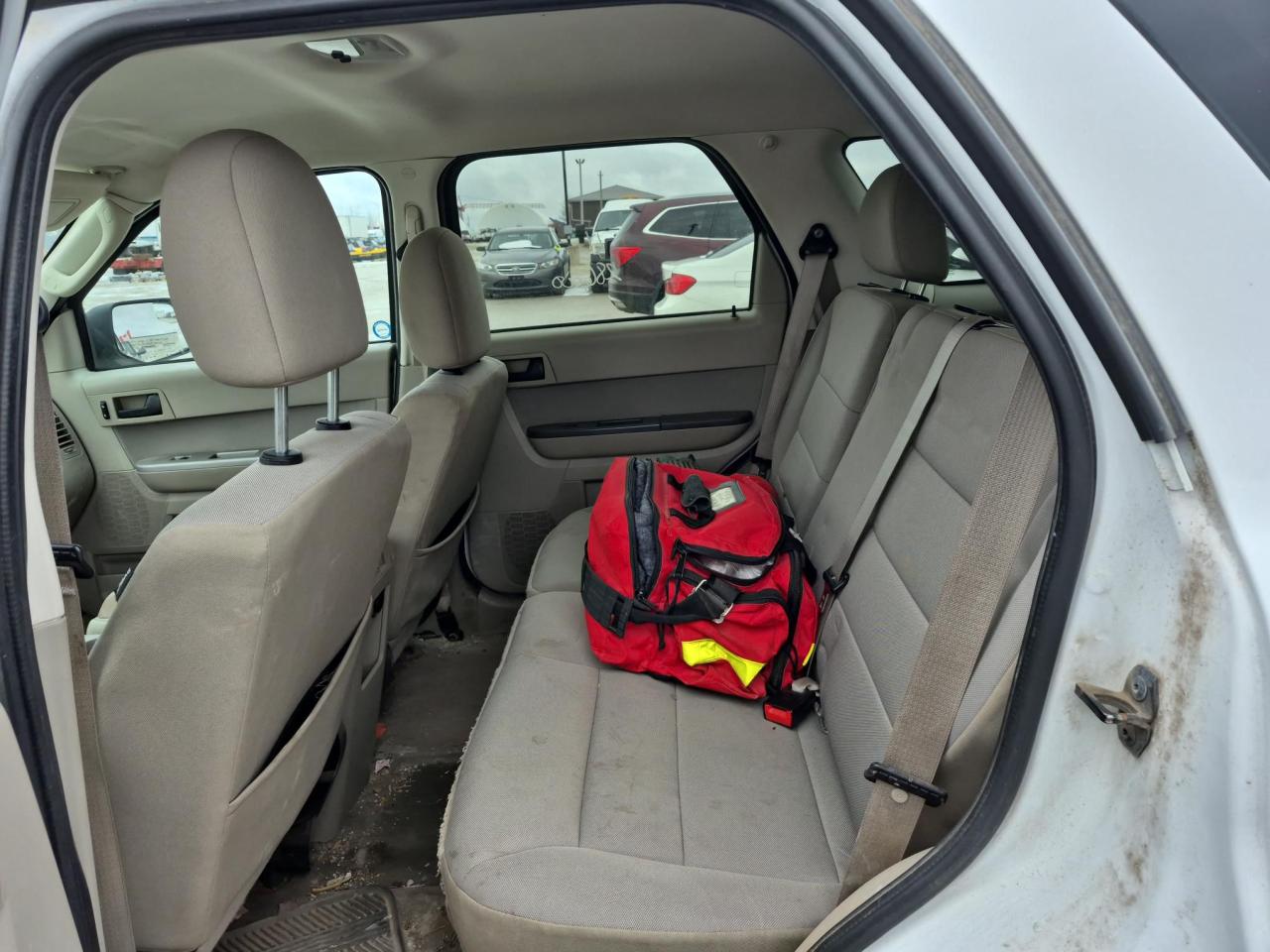 2011 Ford Escape HYBRID - Photo #12
