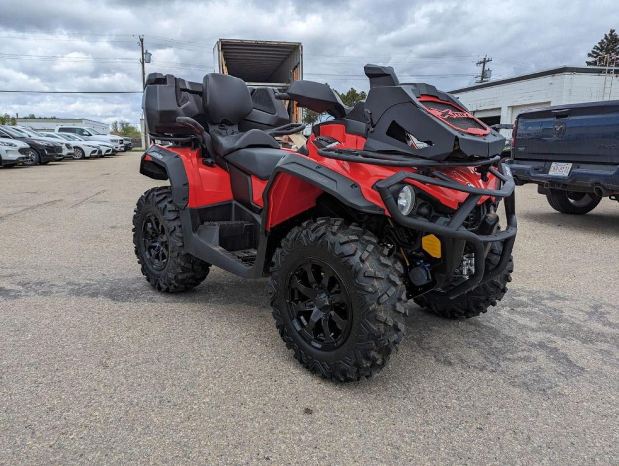 2019 Can-Am Outlander 1000 XT 570 MAX - Photo #2