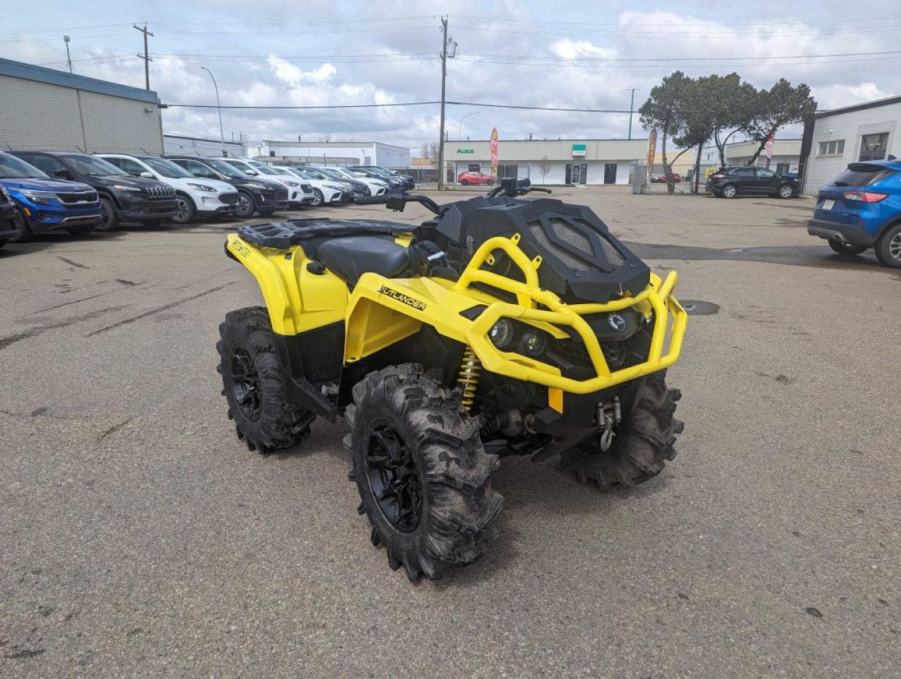 2019 Can-Am Outlander 1000 XT 850 XMR - Photo #6