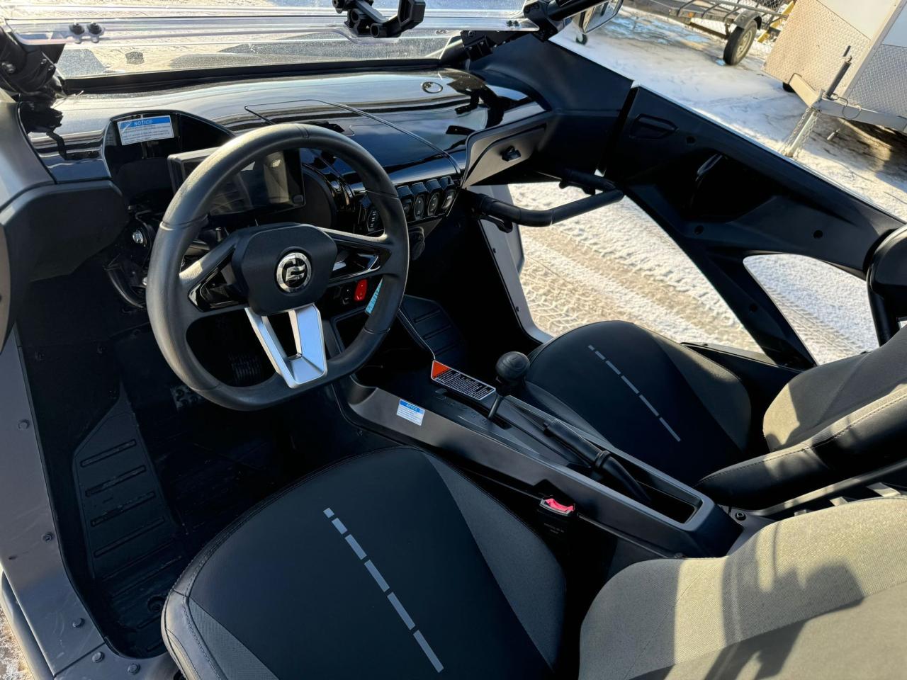 2023 CF Moto Z Force 950 Sport EPS $123 B/W - Photo #8