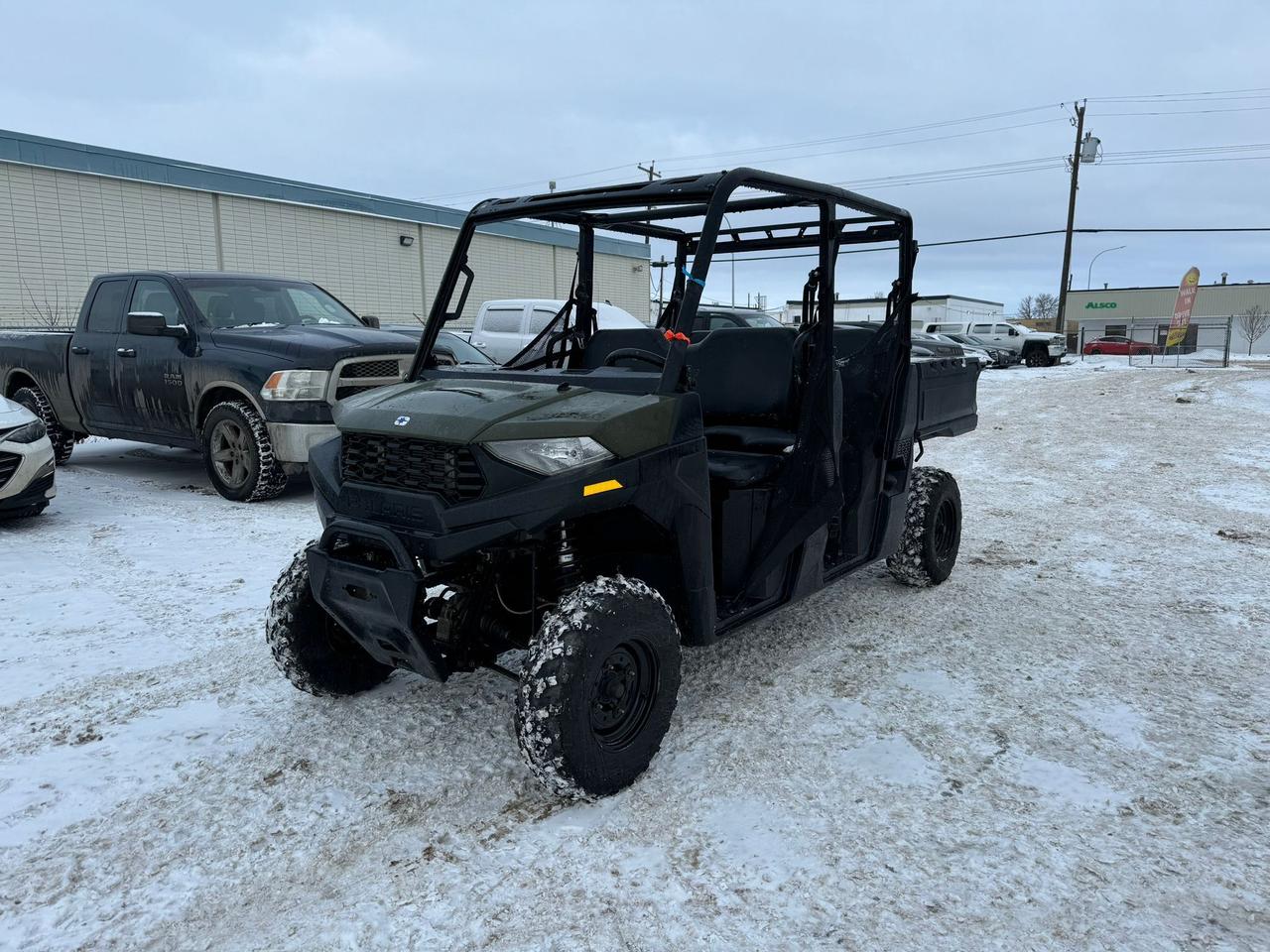 2023 Polaris 570 Ranger Crew $104 B/W - Photo #1
