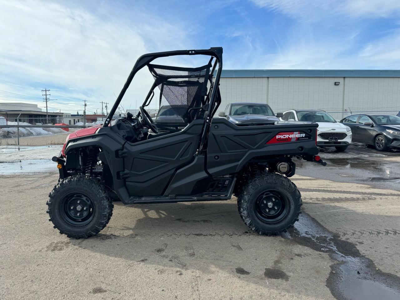 2025 Honda Pioneer 1000 $113 B/W - Photo #7