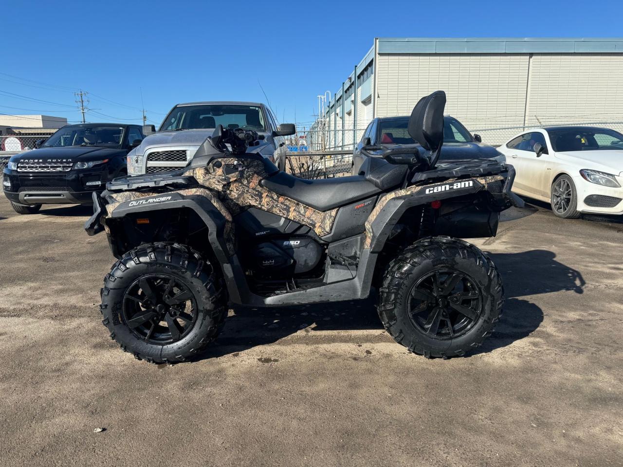2023 Can-Am Outlander 850 Max XT $106 B/W - Photo #3