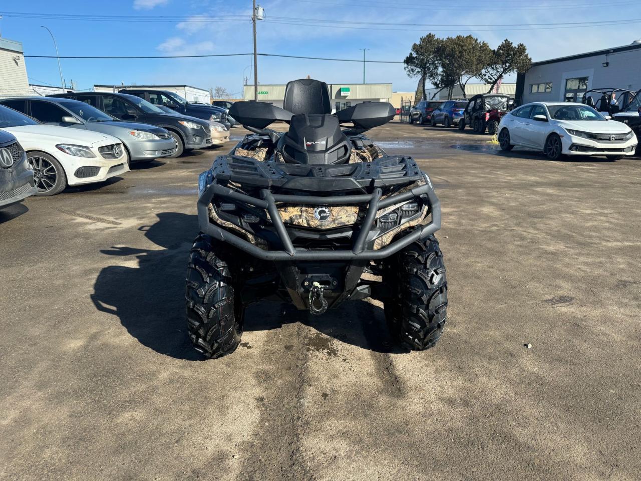 2023 Can-Am Outlander 850 Max XT $106 B/W - Photo #2