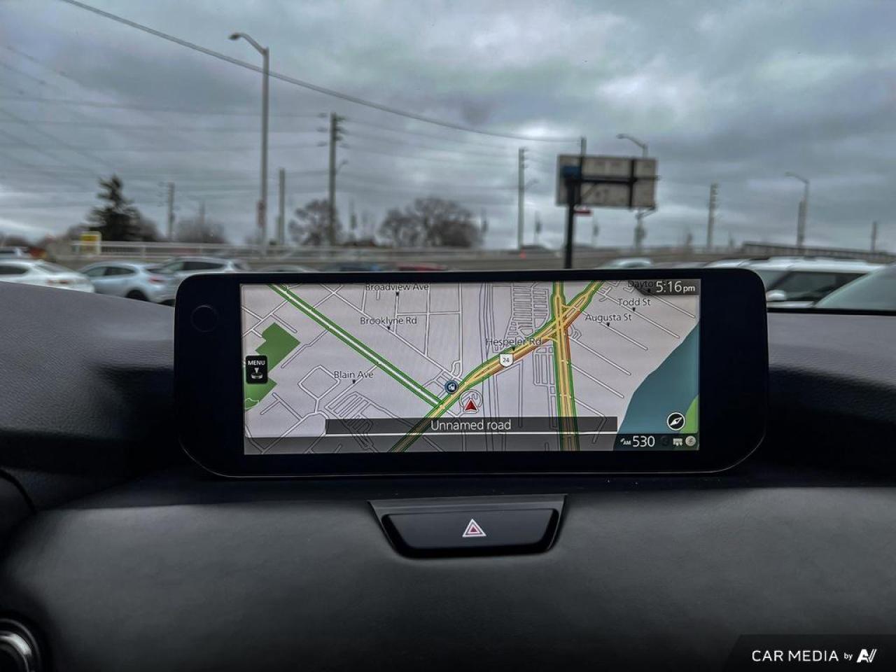 2025 Mazda CX-70 GT / AWD / PANO ROOF / LEATHER / NAV / LOADED - Photo #16