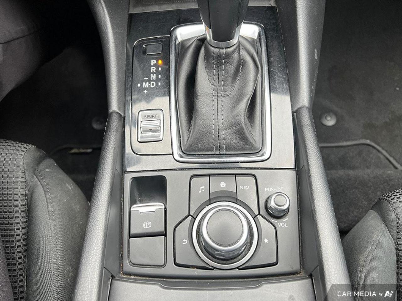 2017 Mazda MAZDA3 GS / HTD SEATS / BACKCAM / ALLOYS - Photo #22