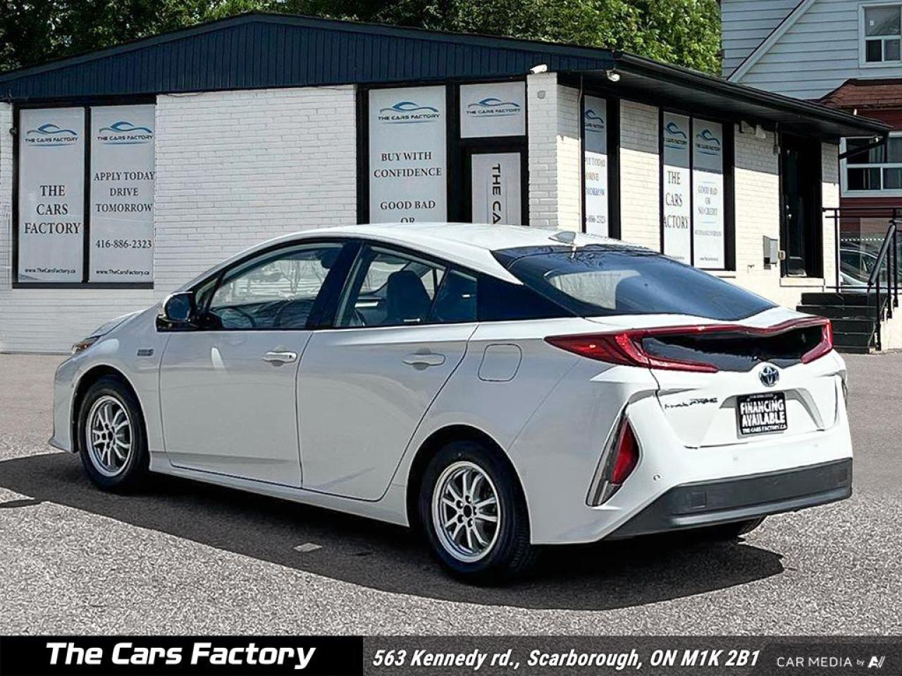 2020 Toyota Prius Prime Upgrade HUD / CAMERA / Apple CarPlay! Photo3