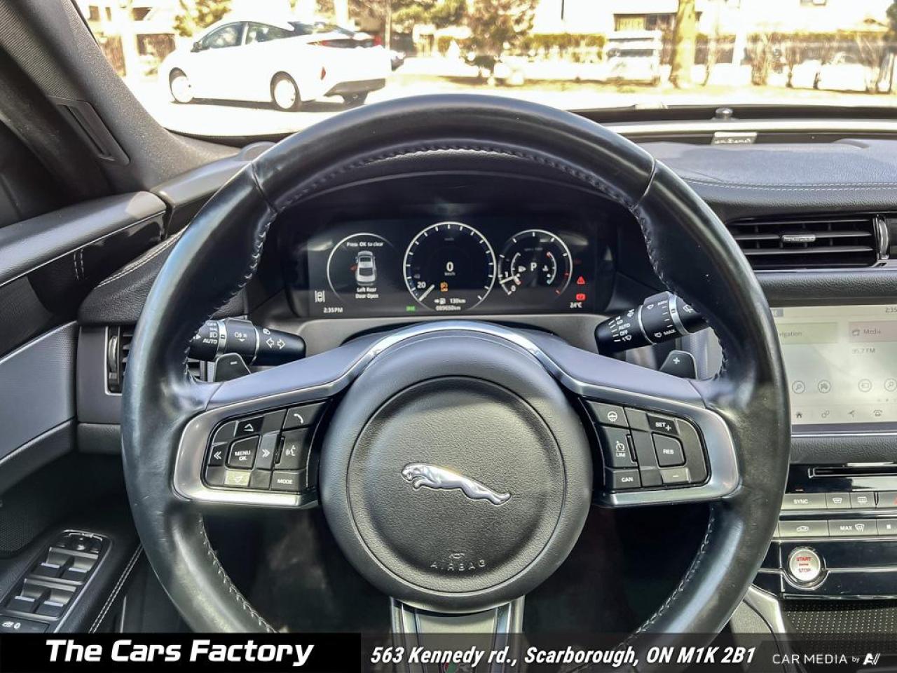 2017 Jaguar XF 35t R-Sport Awd - Photo #14
