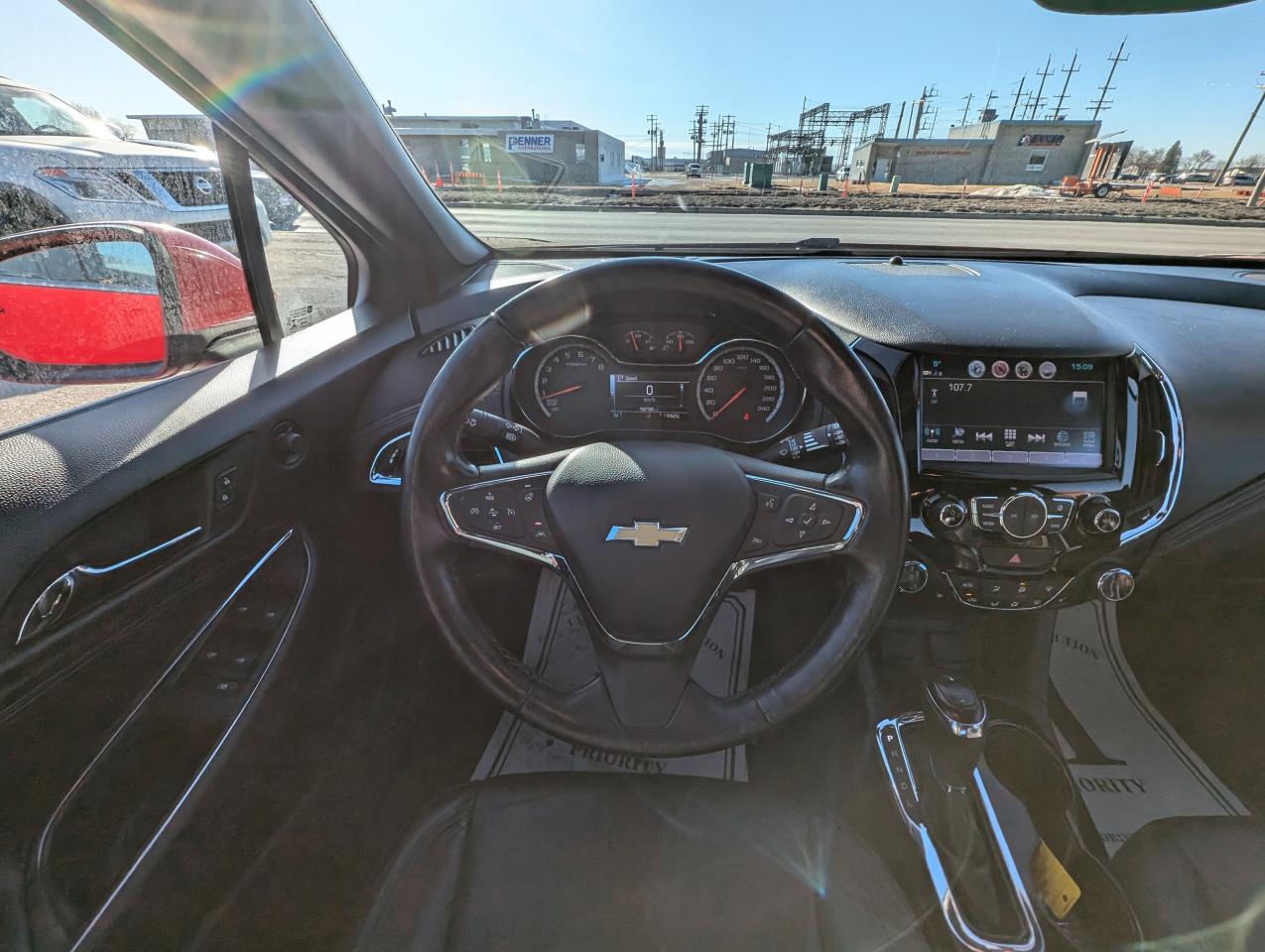 2017 Chevrolet Cruze Premier | One Owner | No accidents | Loaded | - Photo #9
