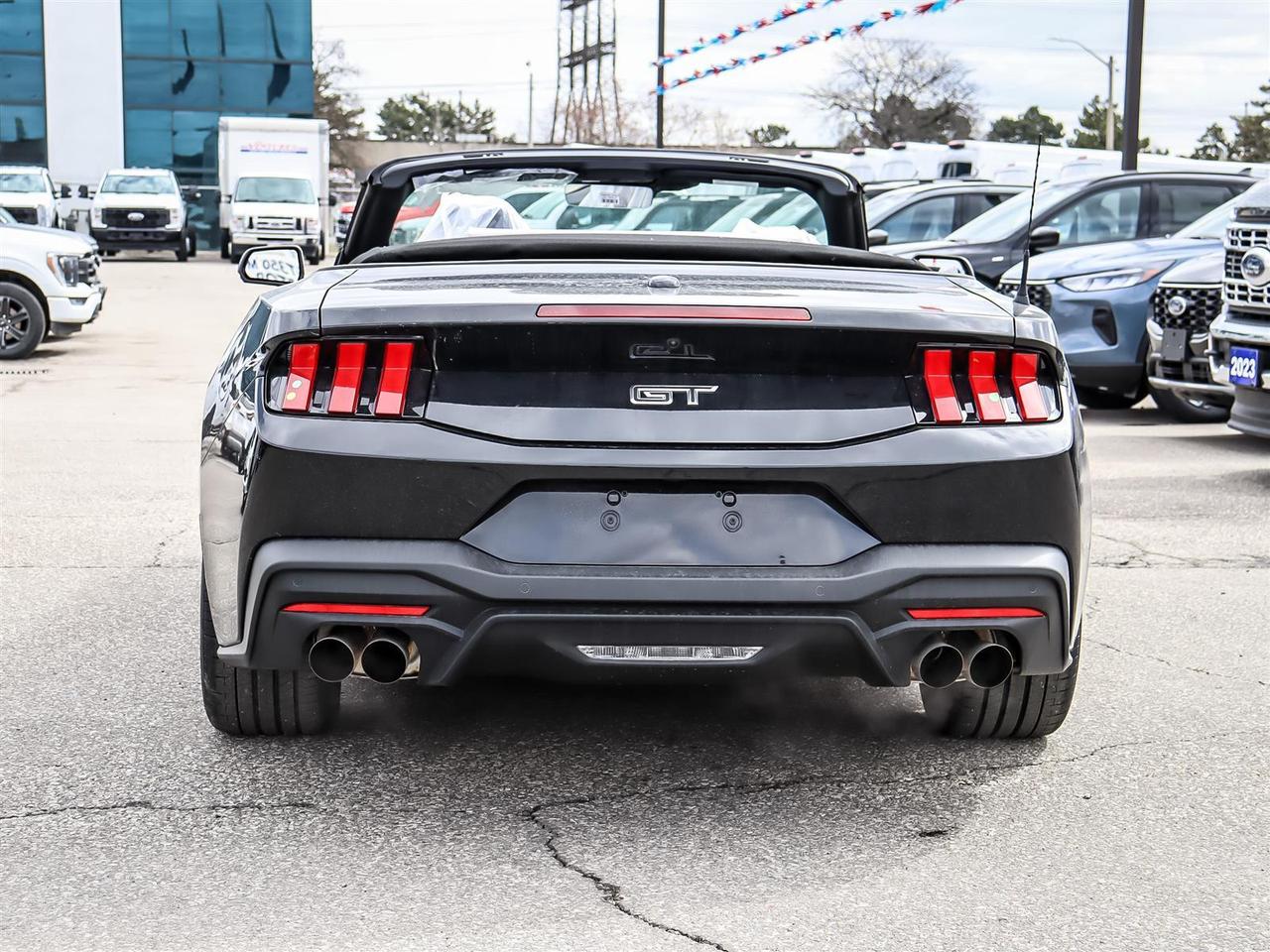 2025 Ford Mustang GT Premium Photo4