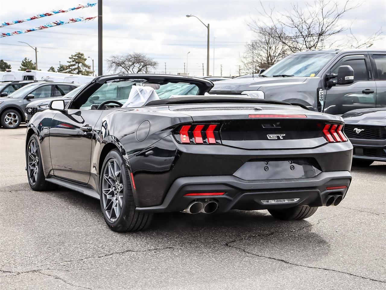 2025 Ford Mustang GT Premium Photo