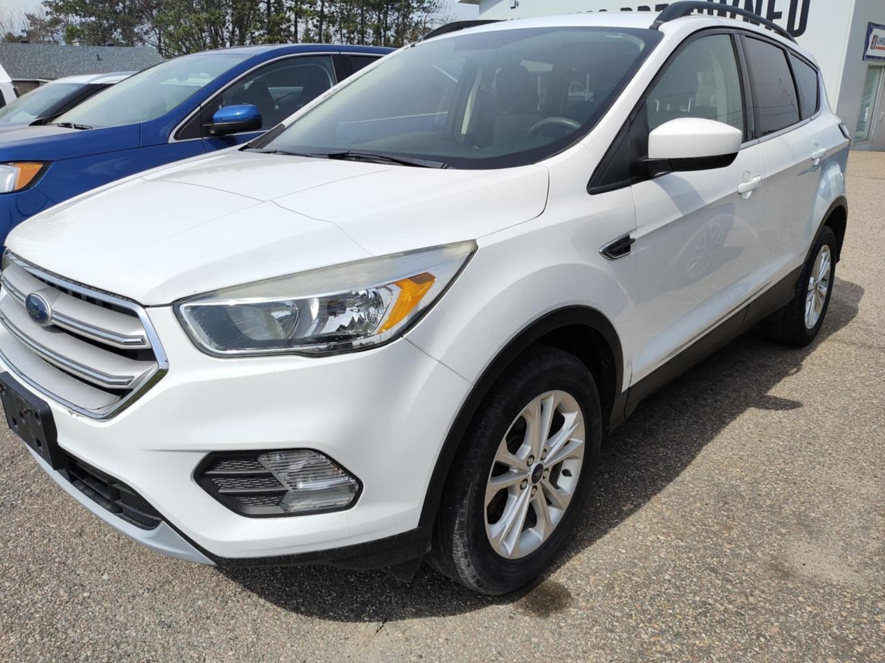 Used 2018 Ford Escape SE for sale in Pembroke, ON