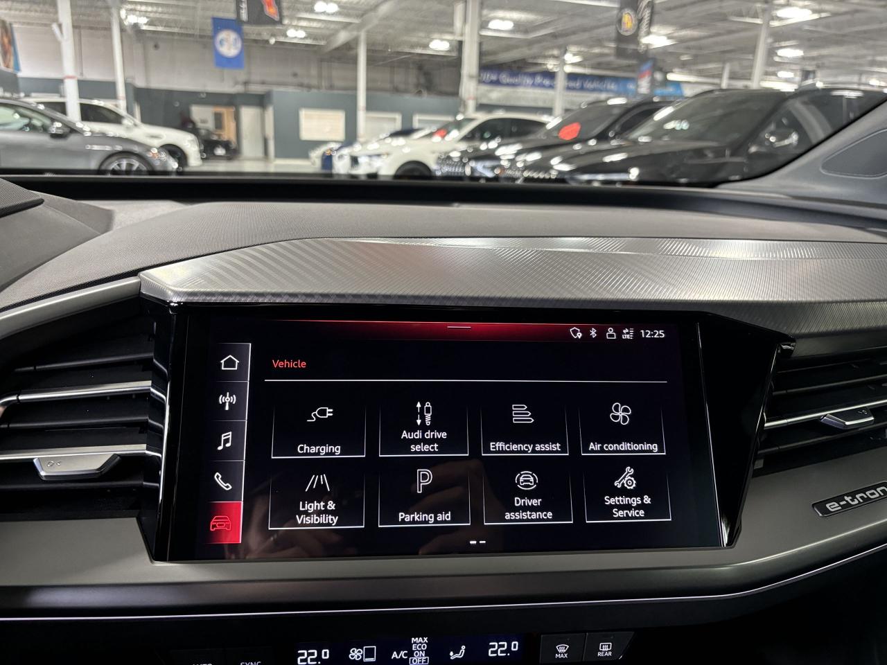 2024 Audi Q4 e-tron QUATTRO|ELECTRIC|LEATHER|PANORAMICROOF|SAFETYTECH| - Photo #27
