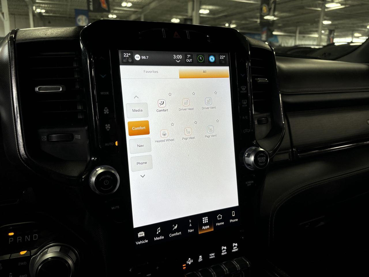 2022 RAM 1500 Limited|4X4|V8HEMI|CREW|NAV|ALPINEAUDIO|WOOD|LED|+ - Photo #33
